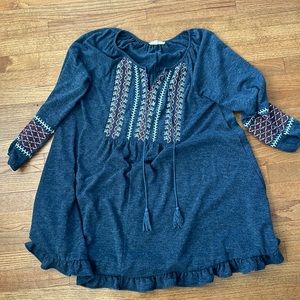 Boutique dress, can be worn with or without leggings/tights